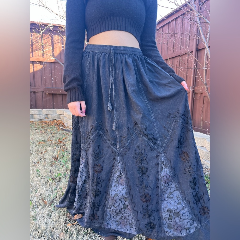 Chic Whimsy Goth Ash Black Embroidered Maxi Skirt - Picture 12 of 14